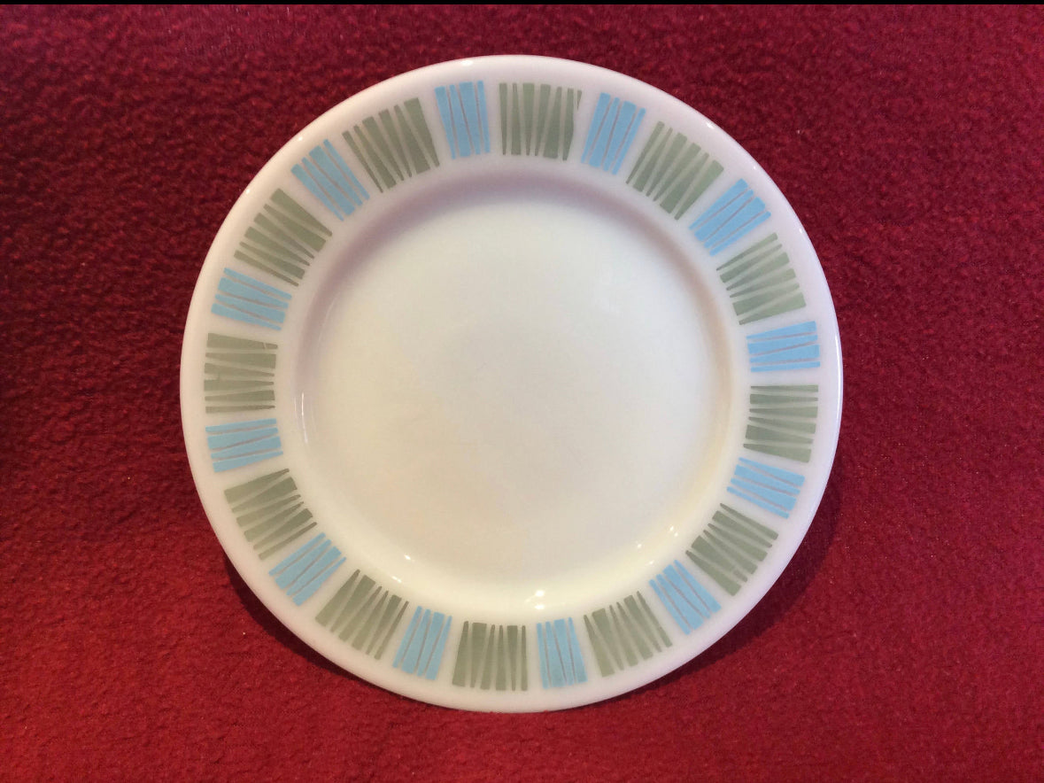 Pyrex JAJ Matchmaker Tea Plate 6.5" circa 1960 - collectible